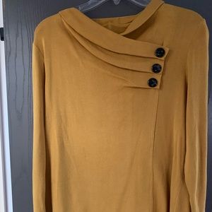 Gold or mustard colored Sweater ladies